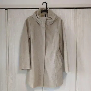 바토무슈 깔끔 코트