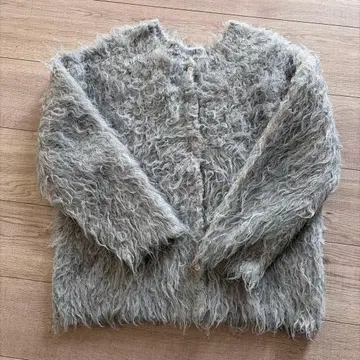 프라이오리티 퍼 가디건