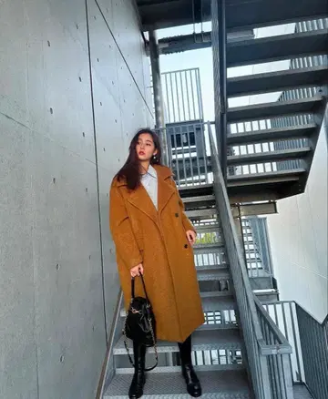 CLANE 클라네 SHORT SHAGGY COCOON OVER COAT