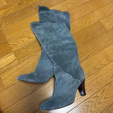 마크제이콥스 그레이 스웨이드 롱 부츠