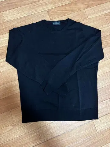 JOHN SMEDLEY 크루넥 스웨터