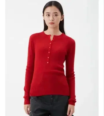 Mila Owen 벨로아 헨리넥 리브 니트