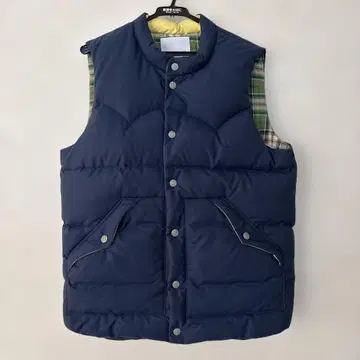 a day in the life 네이비 다운 베스트 L