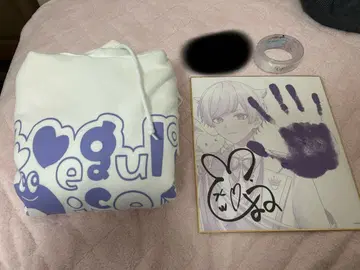 이레이스 쇼토 후드티 색지 뱅글라이트