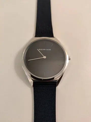 BERING 네이비 다이얼 쿼츠 손목시계