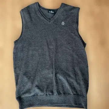 Munsingwear 다크 그레이 V넥 골프 베스트 L 사이즈