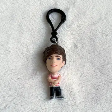 One Direction 루이 키체인 미니어처 피규어
