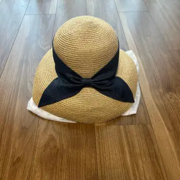 새상품급 에리다테제보쇼 일본제 밀짚모자 네이비 리본