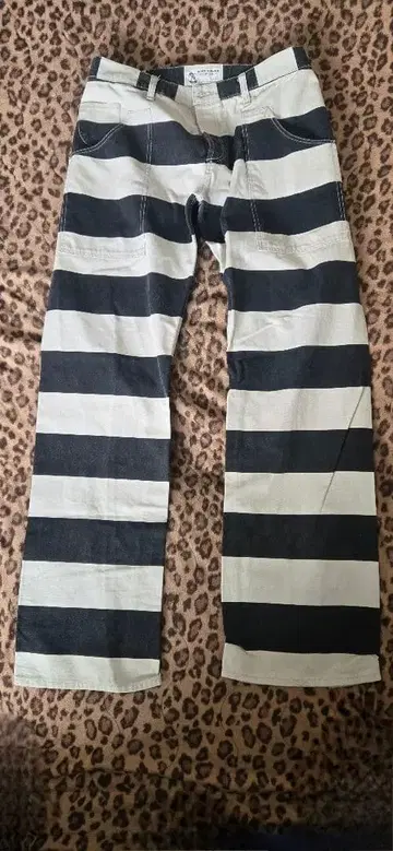 ROAD RUNNER/로드러너 죄수복 팬츠