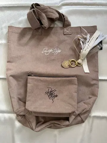 마츠시마 소 [ 미사용 새상품 ] 베이지 로고 자수 토트백