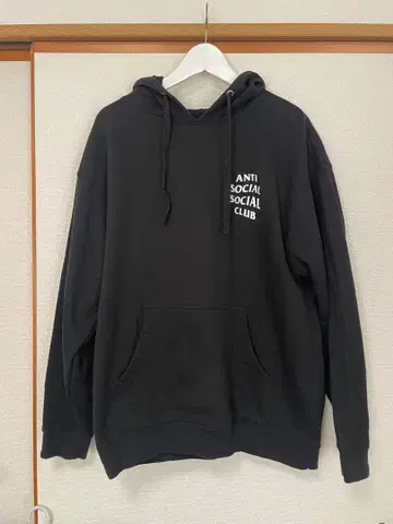 ANTI SOCIAL SOCIAL CLUB 블랙 후드티