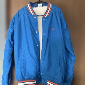 Champion 보아 라이닝 점퍼 파랑