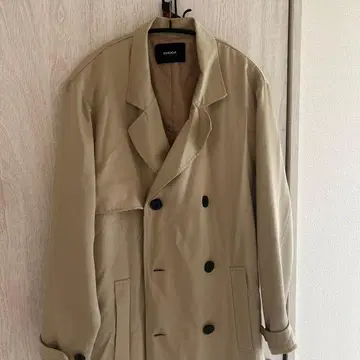 EMODA 베이지 더블 브레스트 트렌치코트