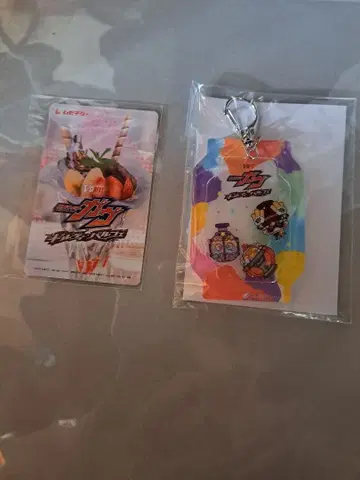 아크릴 키링과 카드 세트 미사용품 무비치케