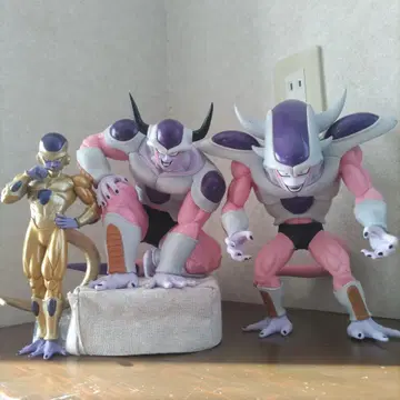 드래곤볼 제일복권 프리저 제2형태 프리저 제3형태 골든 프리저