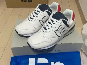 [ 새상품 ] 뉴이즈 [ 트리코롤 ] 10주년 기념 모델 26.0cm