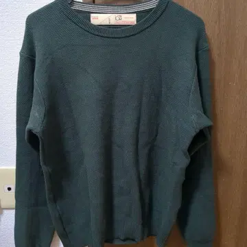 NAND universe LB.04 다크 그린 니트 스웨터
