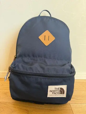 THE NORTH FACE 네이비 백팩