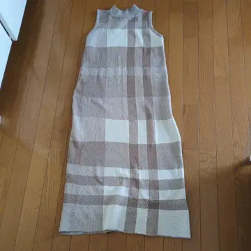 체크 무늬 니트 롱 원피스