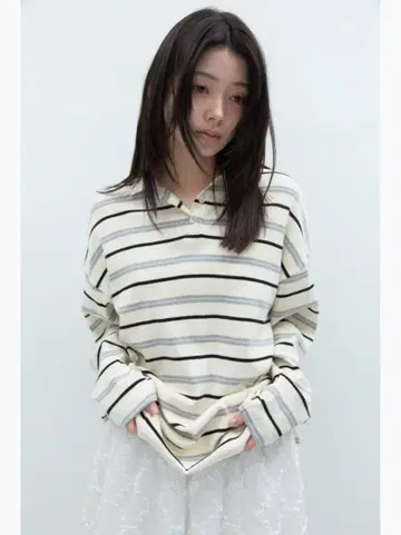 [ 새상품 ] NIEEH 스트라이프 상의 아이보리 긴팔 한국