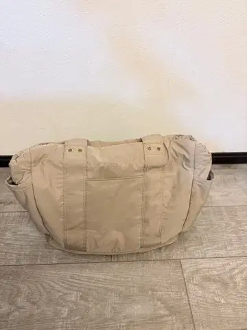 ALEXIA STAM 마더백 베이지