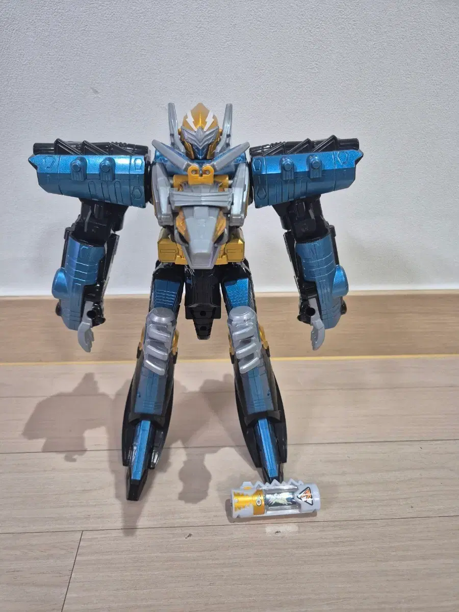 Used Power Rangers Dino Soul toys on Bunjang Global Site.