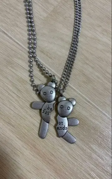 마크 제이콥스 목걸이