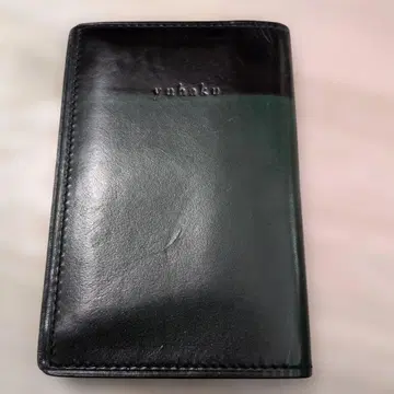 yuhaku 명함지갑 블랙과 그린 그라데이션