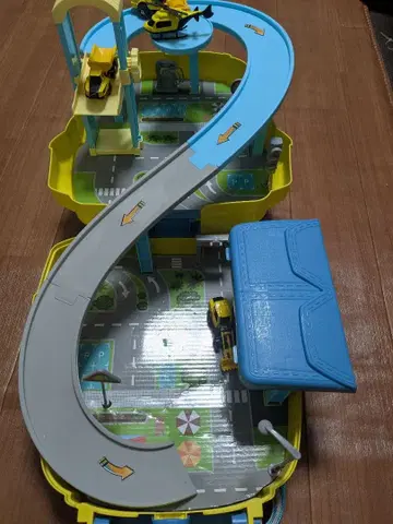 미니카 세트 입체 주차장 포함