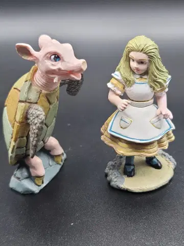 가짜 바다거북 & 앨리스