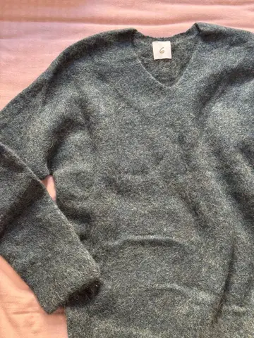 ROKU 그레이 V넥 긴팔 스웨터 사이즈 M