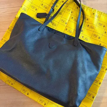 Felisi 블랙 토트백