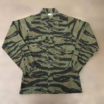 카모플라쥬 스트라이프 밀리터리 셔츠