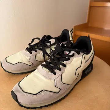 W6YZ 스니커즈 크림/블랙