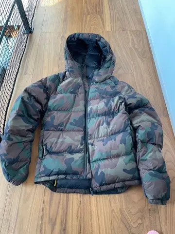 ZARA 다운 자켓 카모 무늬 카모플라쥬