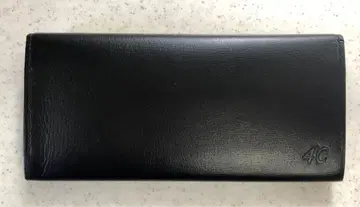4C 블랙 가죽 장지갑