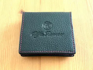 알파 로메오 코인 케이스 블랙