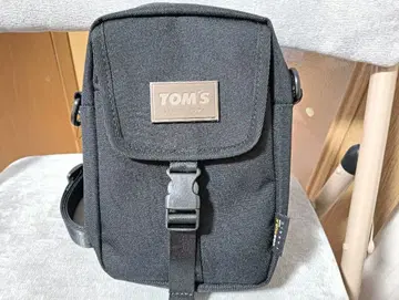 TOMS 블랙 숄더백 코듀라
