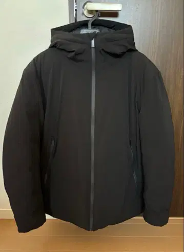 워크맨 기가 퍼프 퓨전 다운(R) 후디 블랙 L 사이즈