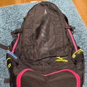 Mizuno 백팩 블랙/핑크/옐로우 컬러