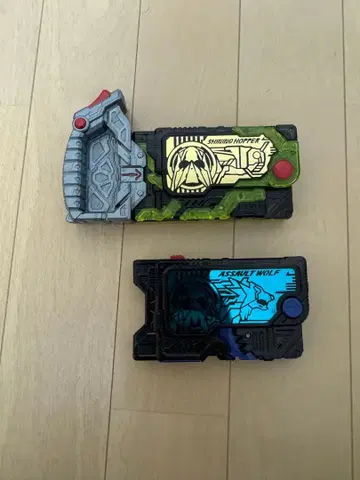 DX 샤이닝 호퍼 프로그라이즈 키 & 어솔트 울프 프로그라이즈 키 세트