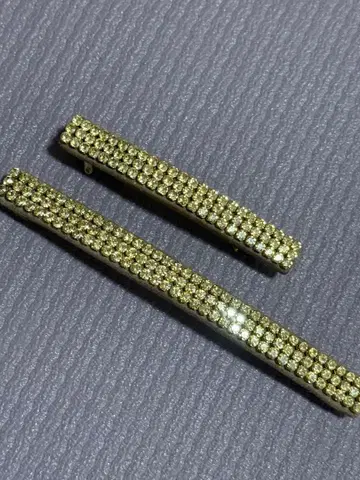 acca 머리핀 같은 색상 세트입니다