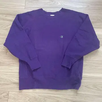 챔피언 리버스 위브 맨투맨 퍼플 L