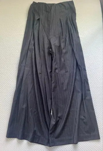 Omekashi 다크 그레이 와이드 팬츠