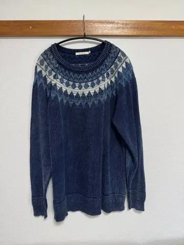 Hub & Spoke 노르딕 무늬 스웨터 M 사이즈