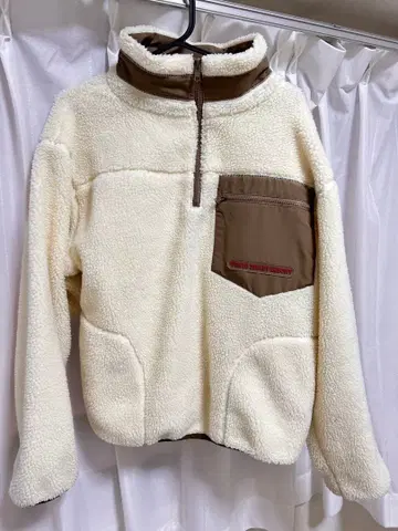 디즈니 하프 지퍼 보아 자켓