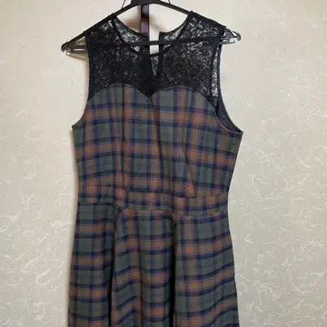 로이스크레용 체크 무늬 원피스