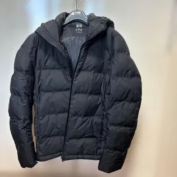 UNIQLO 블랙 다운 자켓 S 사이즈