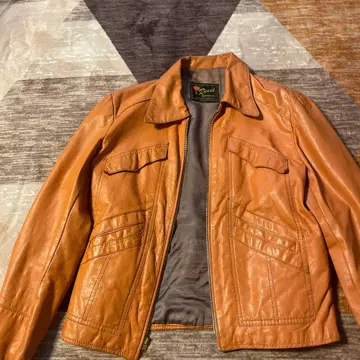 Reed Sportswear 브라운 가죽 자켓