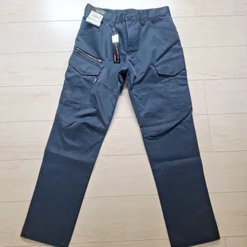 Burtle 1702 카고 팬츠 M 사이즈 인디고